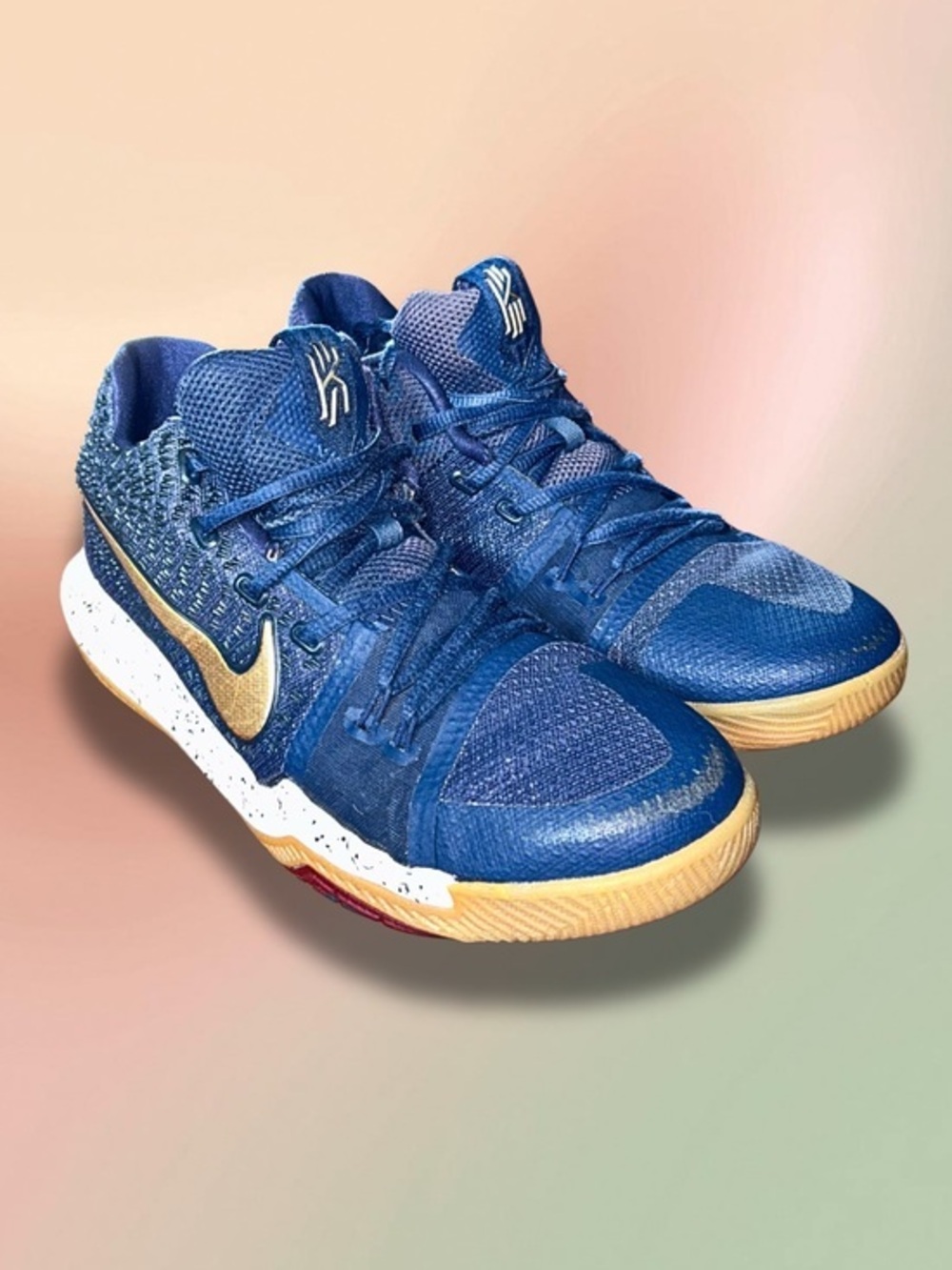 Nike Kyrie 3 Obsidian Metallic Gold Youth 7Y Basketball Shoes 859466-400